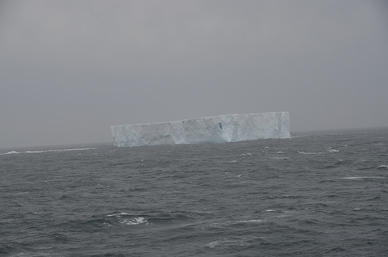 001_Antarctica_South_Georgia_Iceberg.JPG