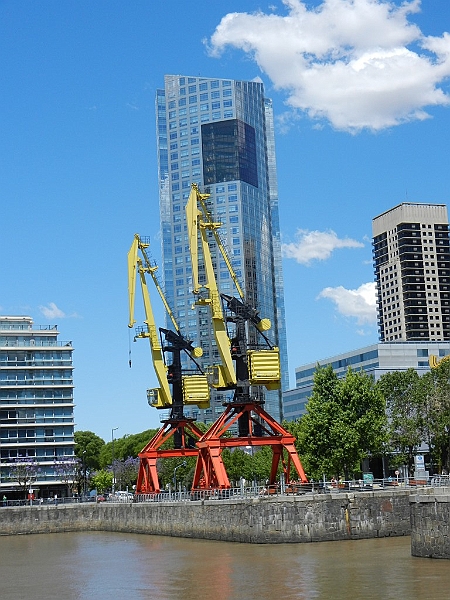 015_Argentina_Buenos_Aires_Puerto_Madero.JPG - 