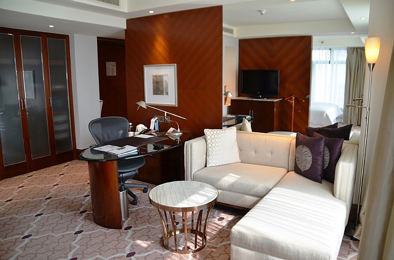 010_China_Shanghai_Westin_Hotel.JPG