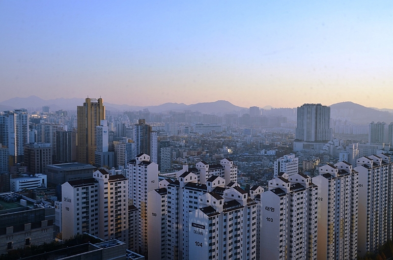 017_South_Korea_Seoul_Sheraton_D_Cube_Hotel.JPG