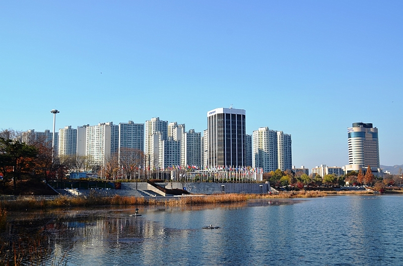 119_South_Korea_Seoul_Olympic_Park.JPG