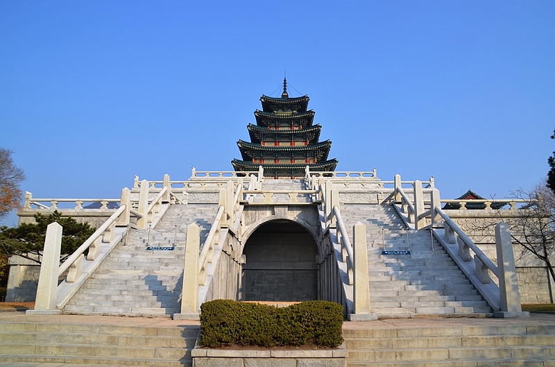 187_South_Korea_Seoul_Gyeongbokgung.JPG