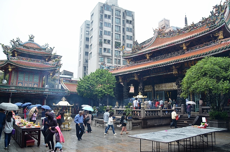 013_Taiwan_Taipei_Longshan_Temple.JPG