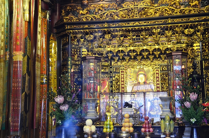 016_Taiwan_Taipei_Longshan_Temple.JPG