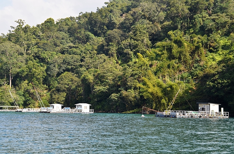 042_Taiwan_Sun_Moon_Lake.JPG