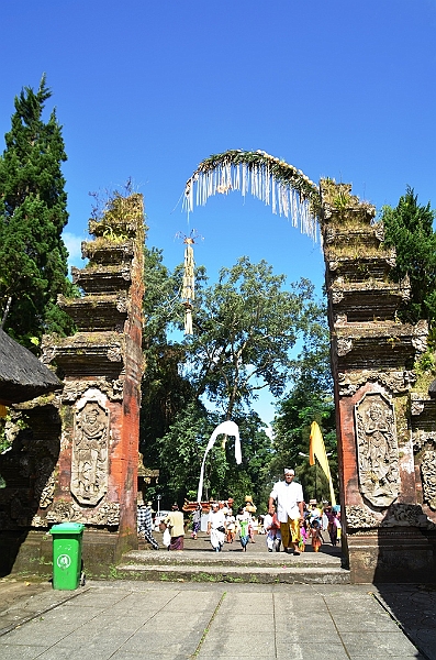 128_Bali_Pura_Luhur_Batukaru.JPG