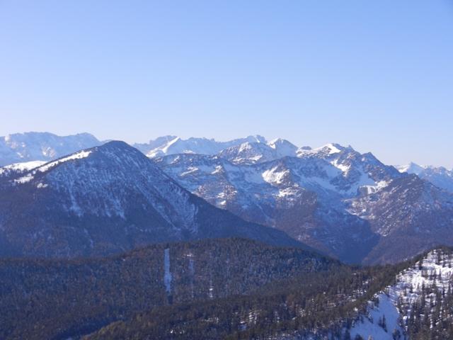 Walchensee_Herzogstand_18_23.10.2011.JPG
