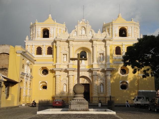 228_Guatemala_Antigua_La_Merced.JPG