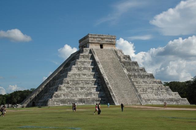 10_Mexico_Chichen_Itza.JPG