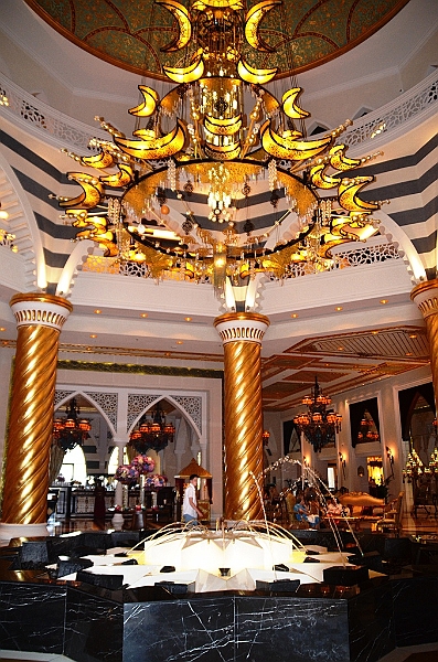 044_Dubai_Jumeirah_Zabeel_Saray.JPG