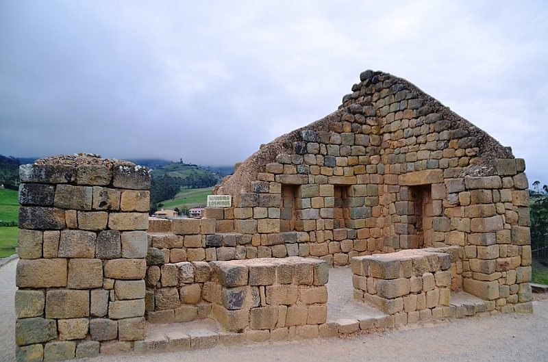 441_Ecuador_Inka_Monuments_Ingapirca.JPG