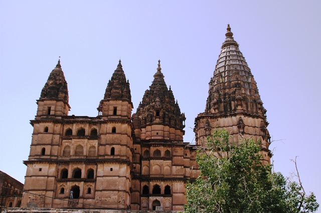 398_India_Orchha_Chaturbhuj_Temple.JPG