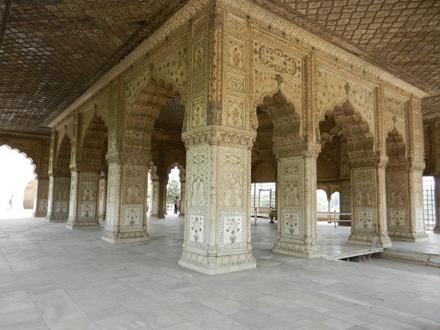 578_India_New_Delhi_Red_Fort.JPG - 