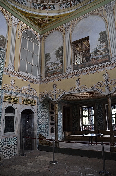 172_Istanbul_Topkapi_Palace.JPG
