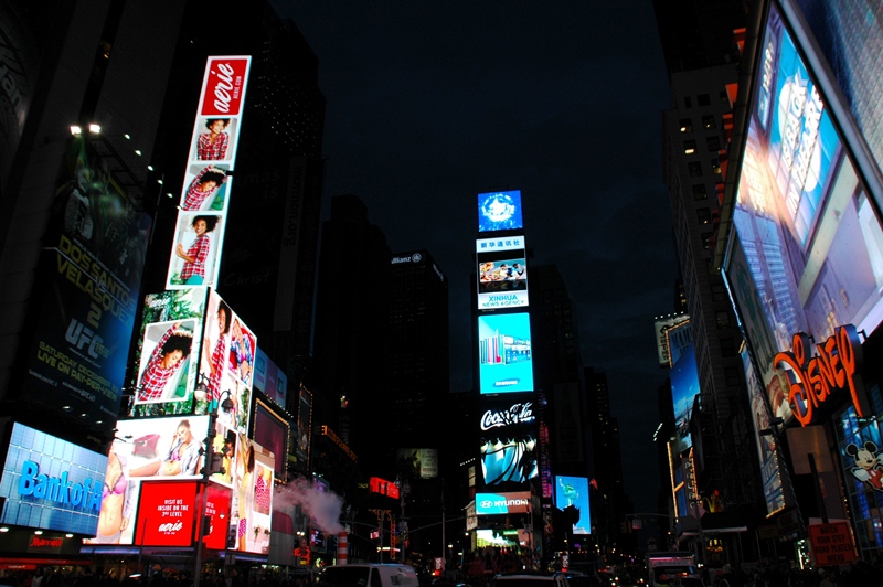 005_New_York_Times_Square.JPG