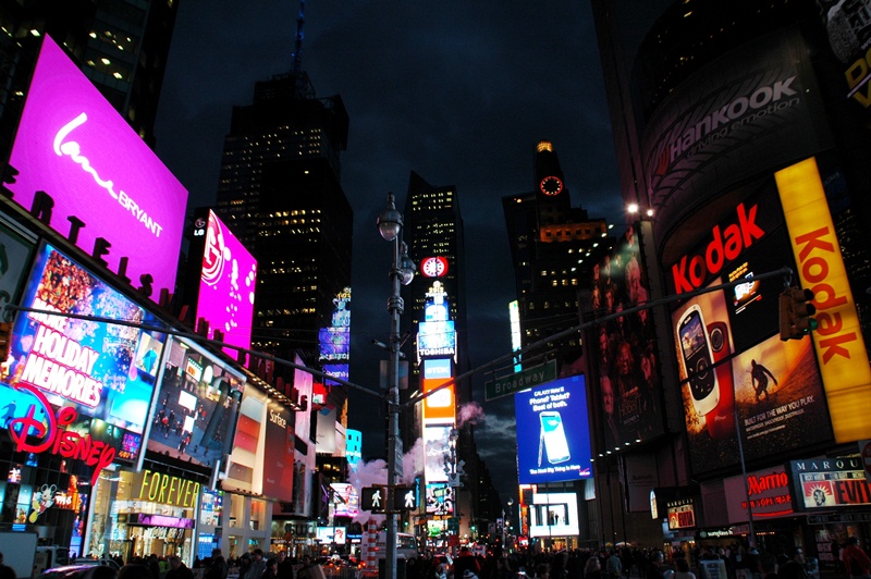 008_New_York_Times_Square.JPG