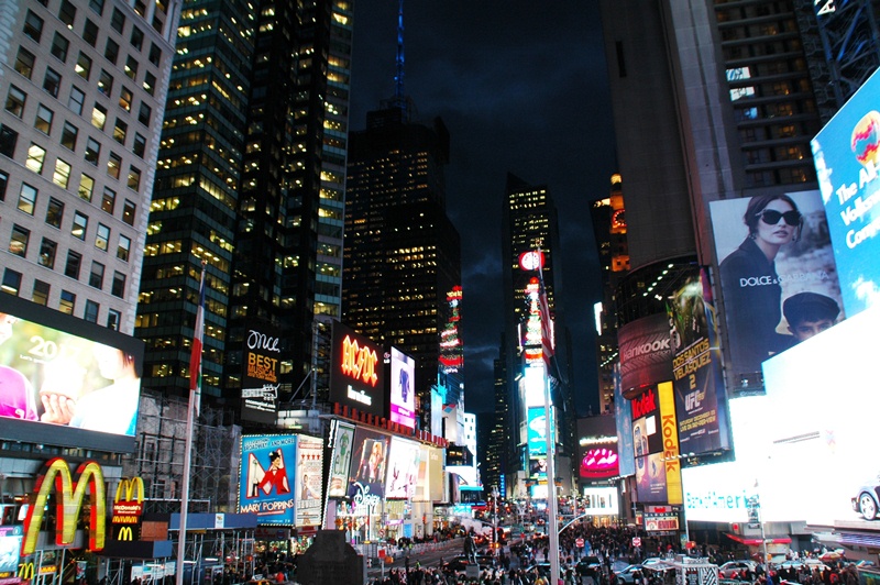 011_New_York_Times_Square.JPG