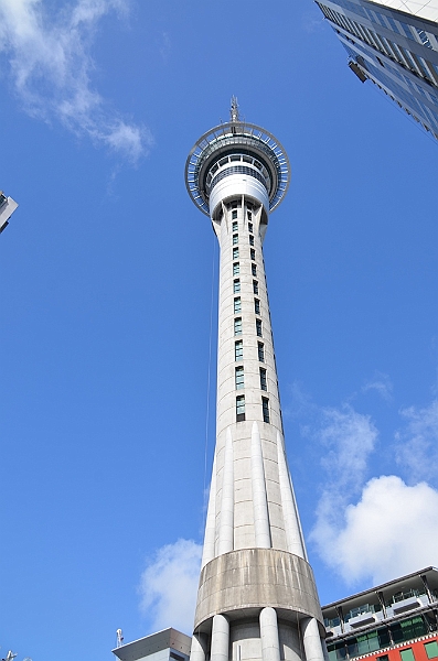 025_New_Zealand_Auckland_Sky_Tower.JPG