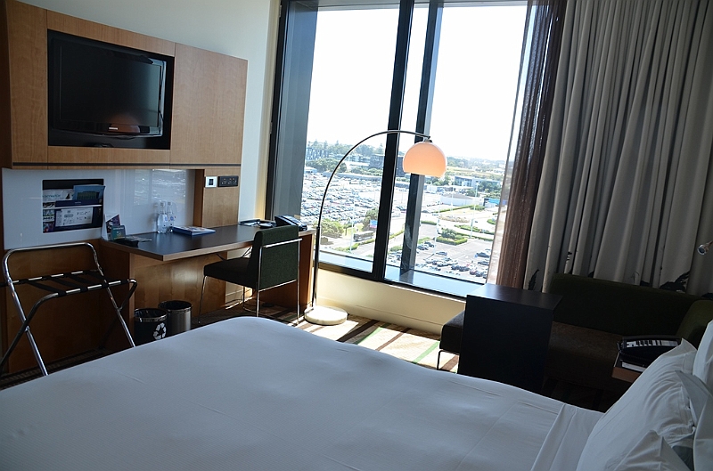 137_New_Zealand_Novotel_Airport.JPG