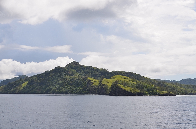 003_Solomon_Islands_Roderick_Bay.JPG