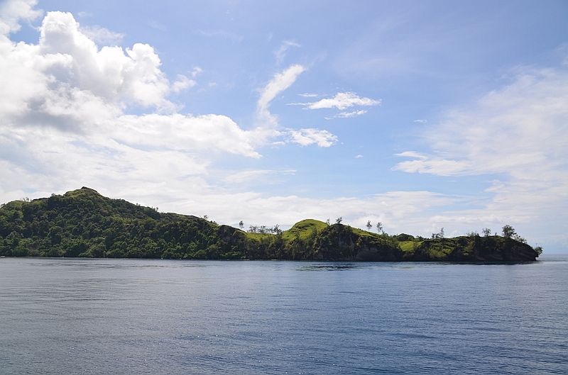004_Solomon_Islands_Roderick_Bay.JPG