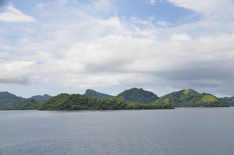 010_Solomon_Islands_Roderick_Bay.JPG