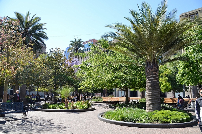 062_Chile_Santiago_Plaza_de_Armas.JPG