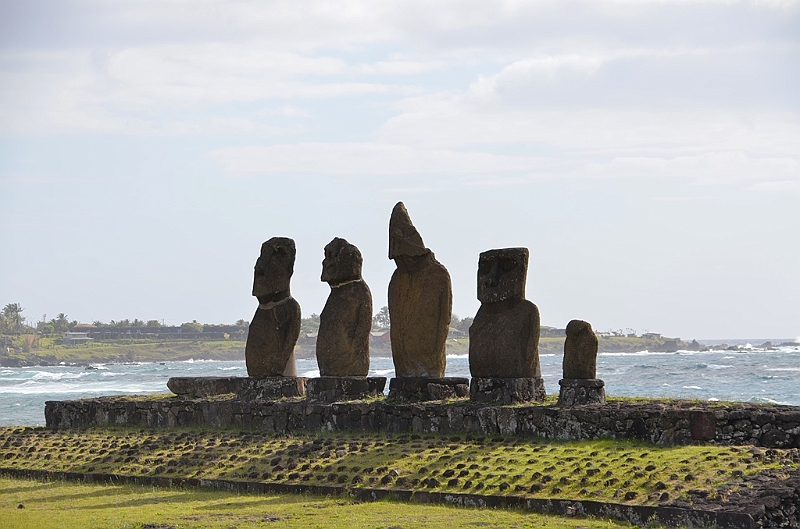 166_Chile_Easter_Island_Tahai.JPG