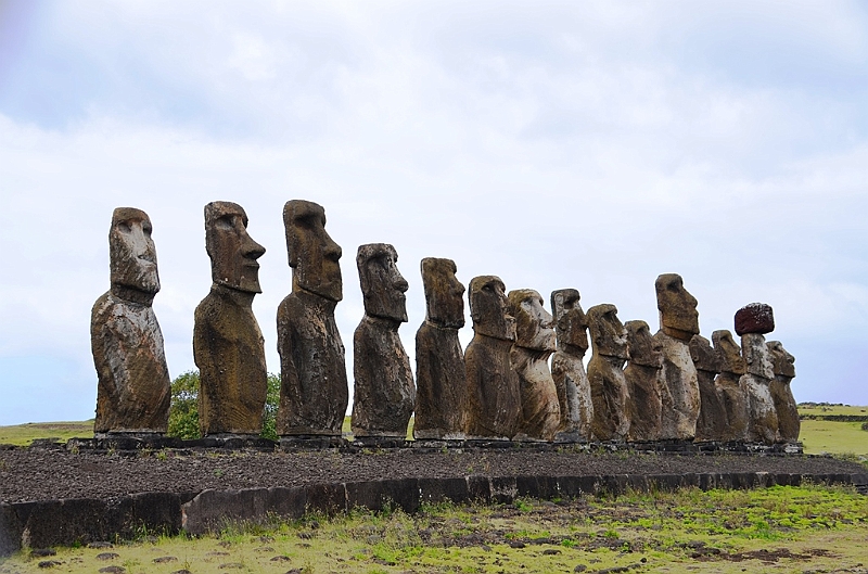 222_Chile_Easter_Island_Tongariki.JPG