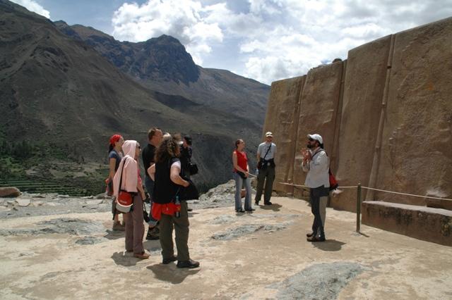 250_Peru_Ollantaytambo_Gruppe.JPG