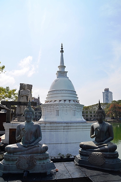 033_Sri_Lanka_Colombo_Seema_Malakaya_Meditation_Centre.JPG