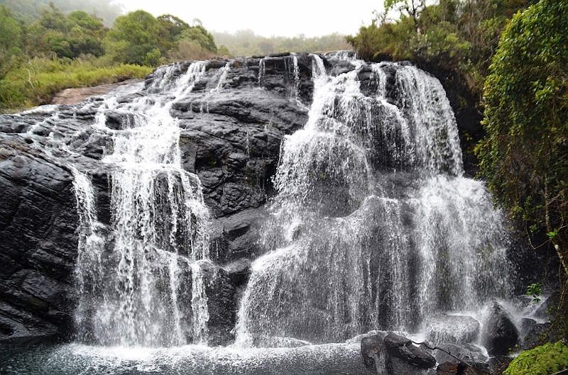387_Sri_Lanka_Horton_Plains_NP_Bakers_Falls.JPG